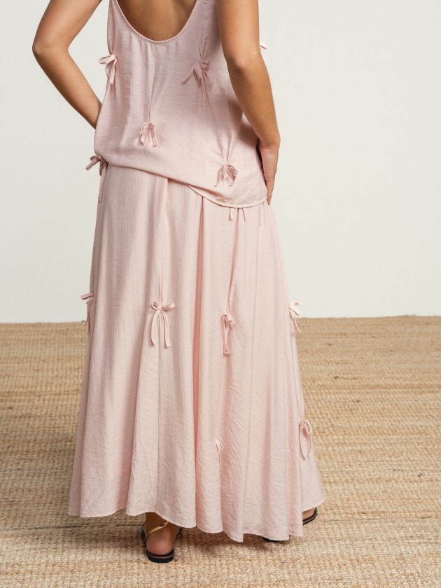 Skirt with bows