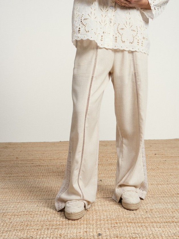 Linen trousers with lace