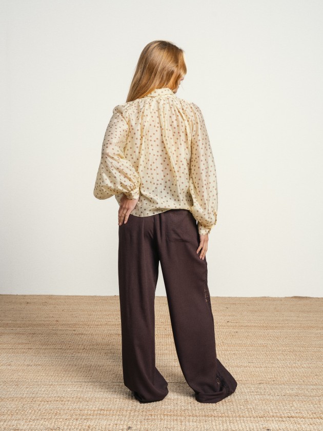Linen trousers with lace Linen trousers with lace