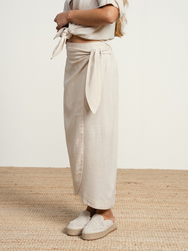 Midi linen skirt