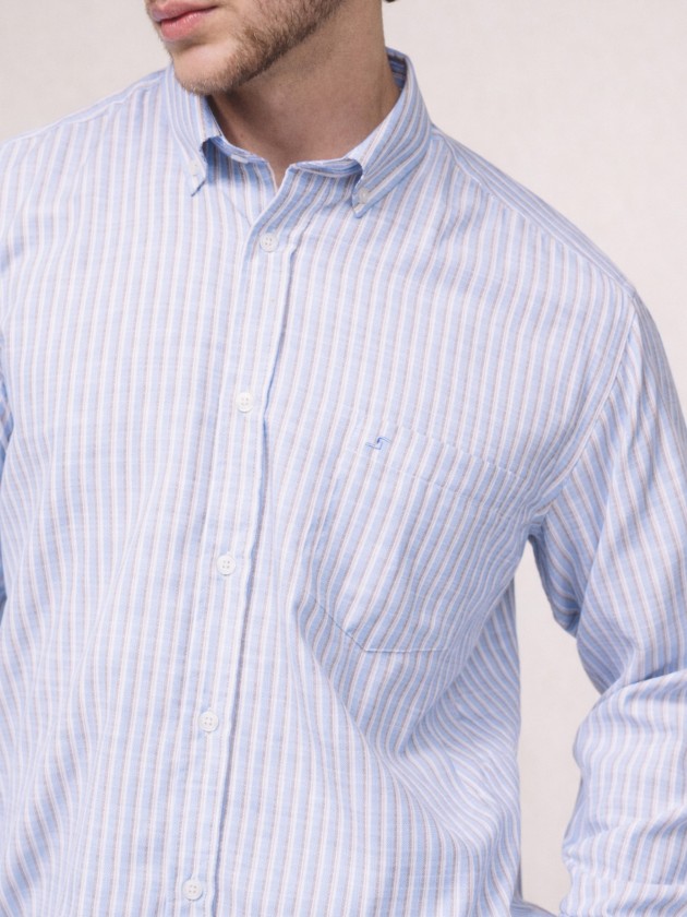 Camisa às riscas Camisa às riscas