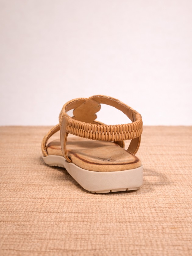 Open sandals with star rope