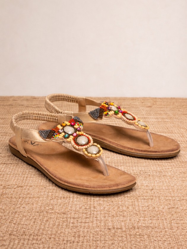 Open sandals with beads