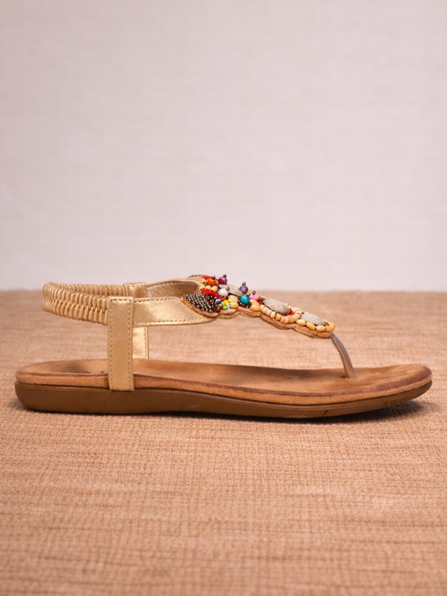 Open sandals with beads