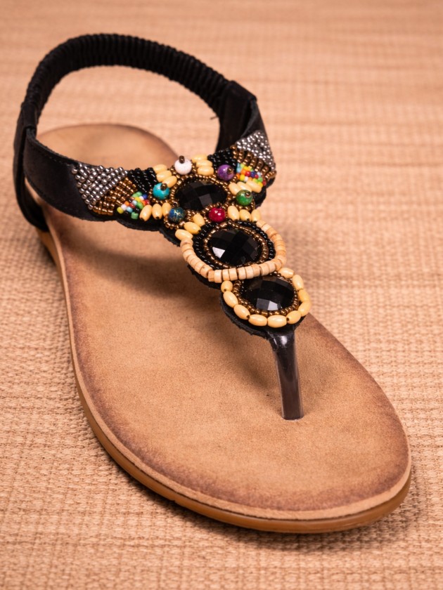 Open sandals with beads