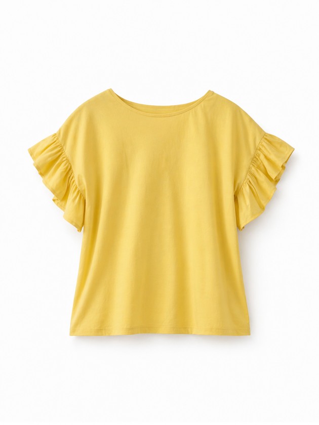Regular fit cotton t-shirt. Regular fit cotton t-shirt.