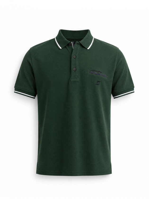 Polo piqu� contrasts