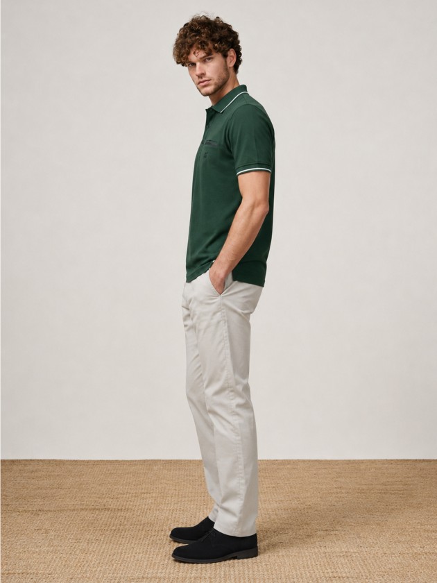Polo piqu� contrasts