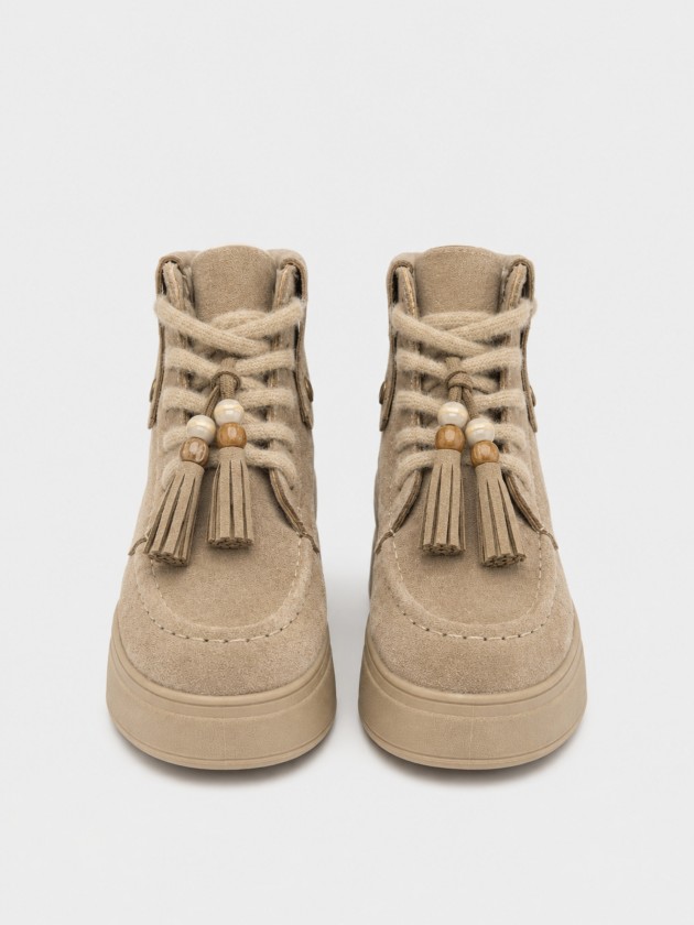 Platform boots
