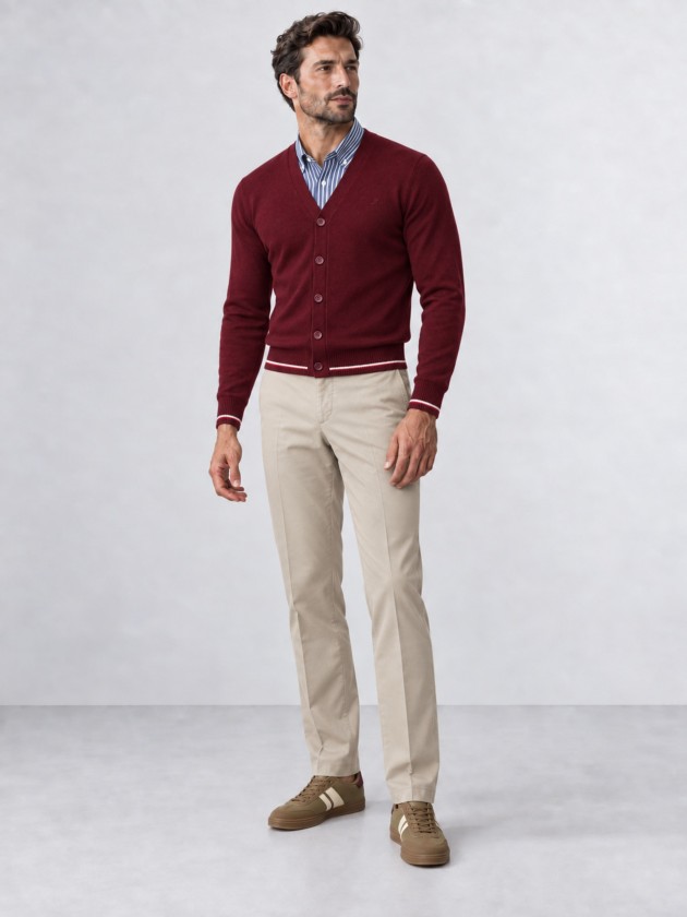 Knit cardigan with buttons
