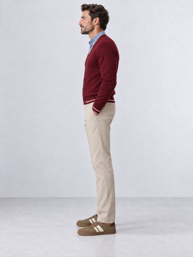 Knit cardigan with buttons
