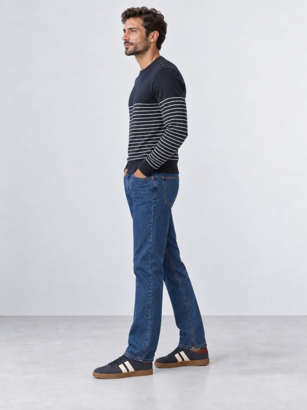 Regular fit jeans