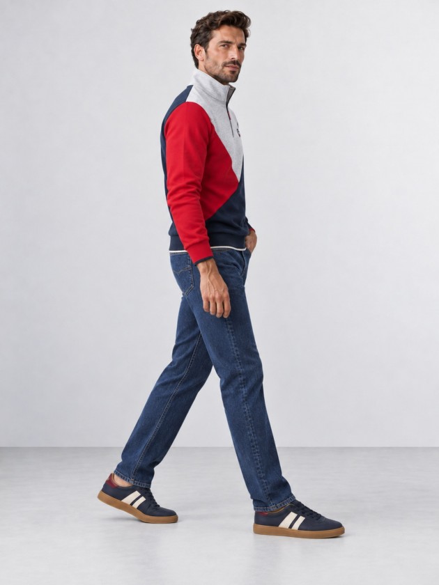 Pique polo shirt with straight collar and perforated texture