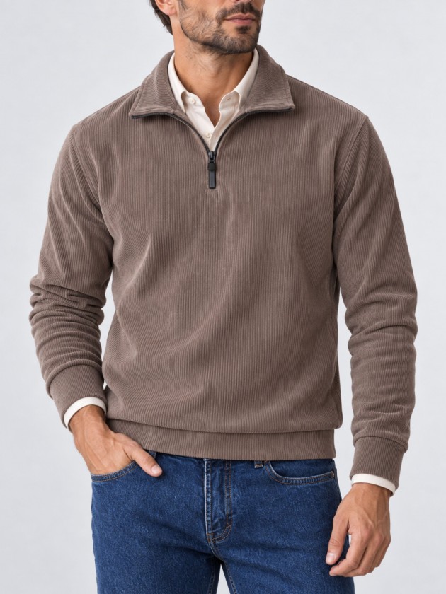 Sweater with zipper