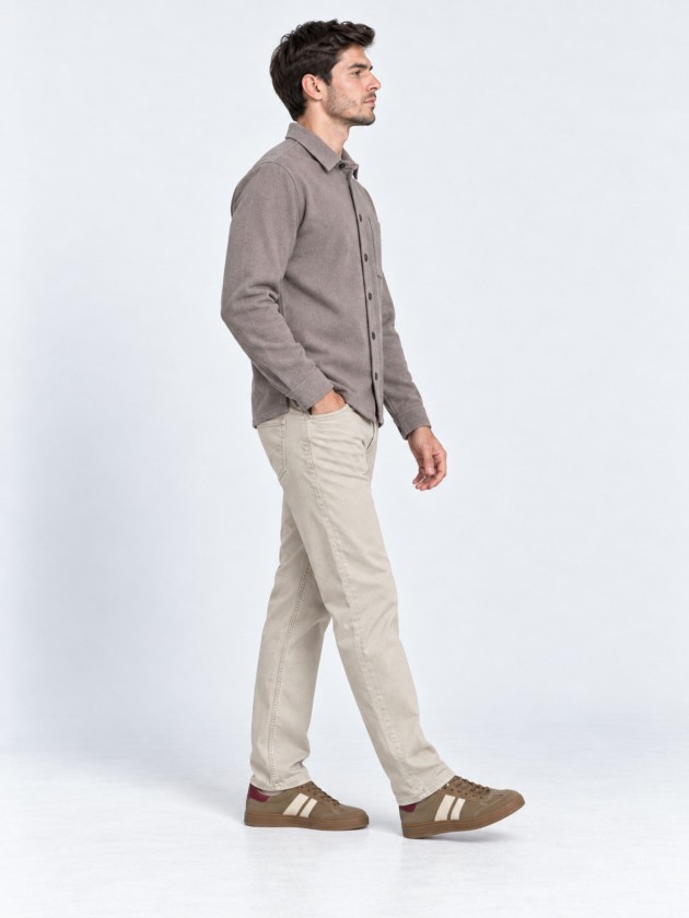 Chemise avec poche