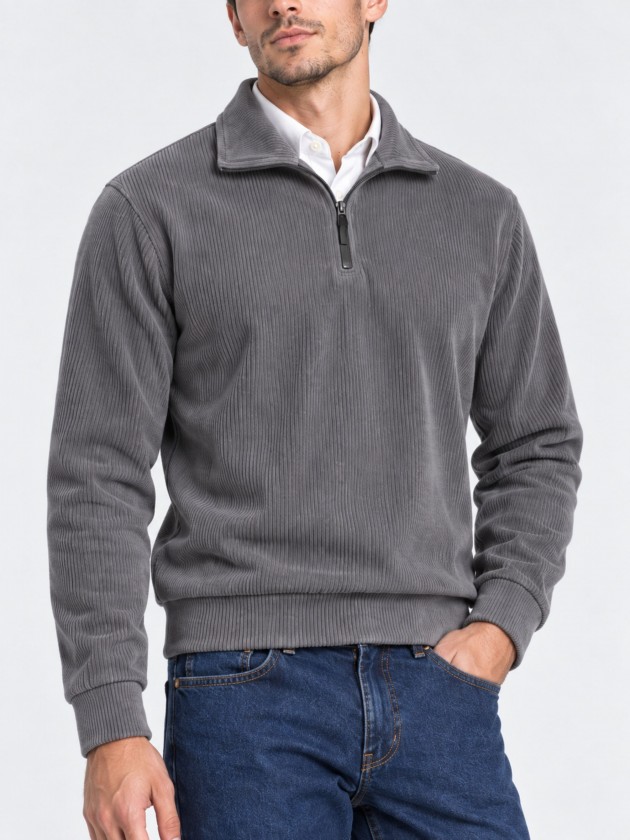 Sweater with zipper