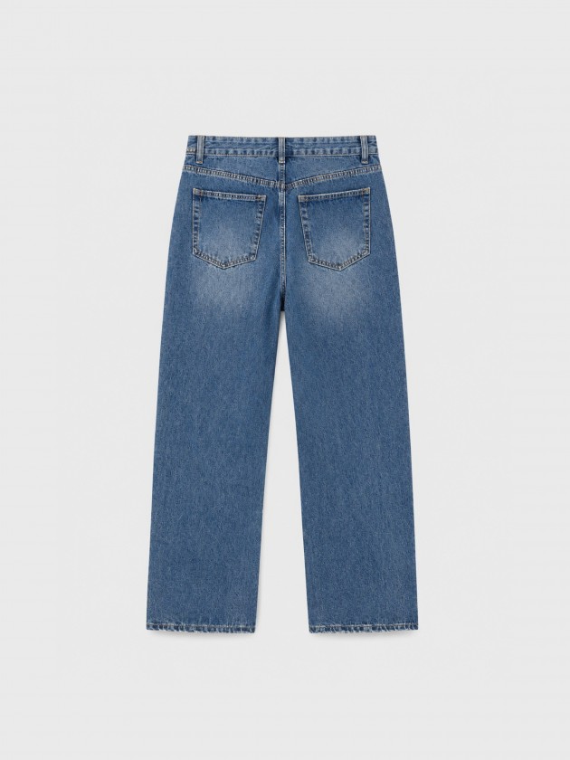 Jeans with shiny applications