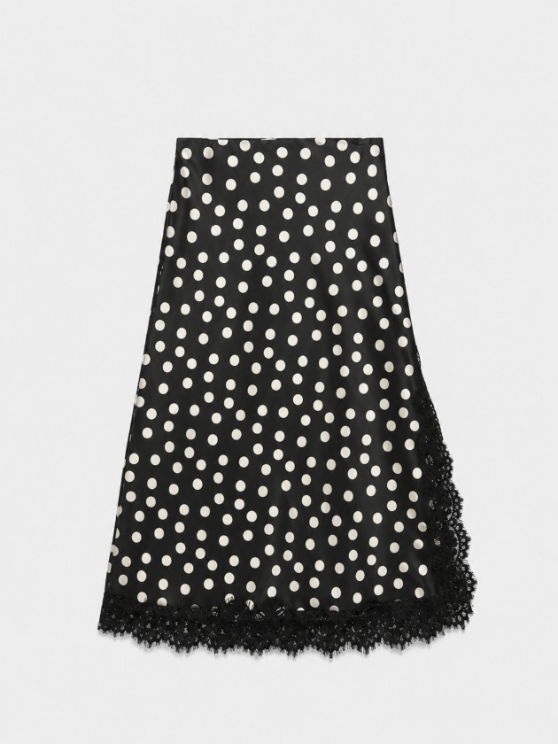 Long skirt with polka dots