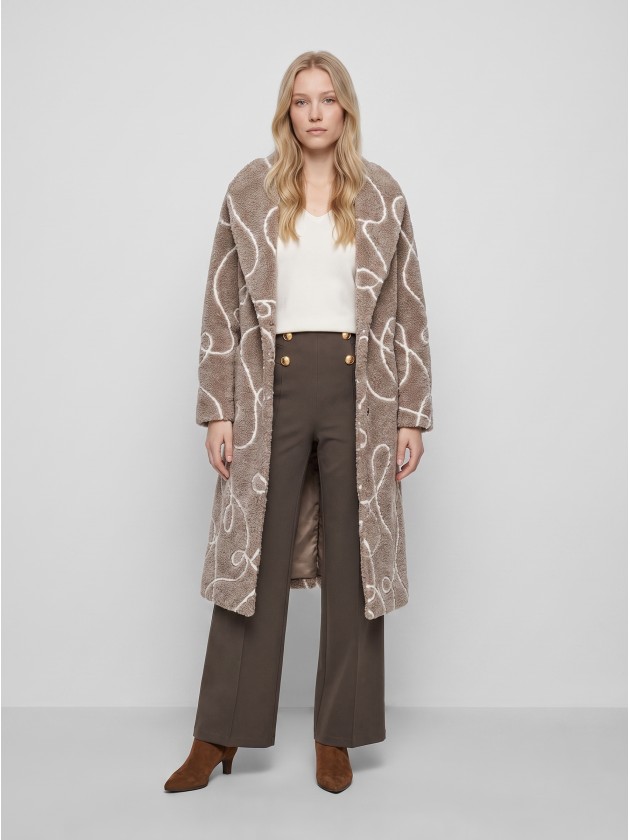 Long embroidered coat Long embroidered coat