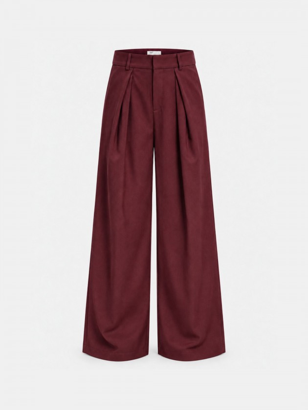Suit pants with darts