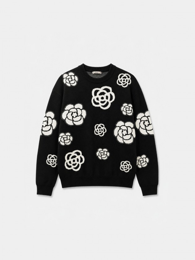 Pull tricoté à fleurs Pull tricoté à fleurs