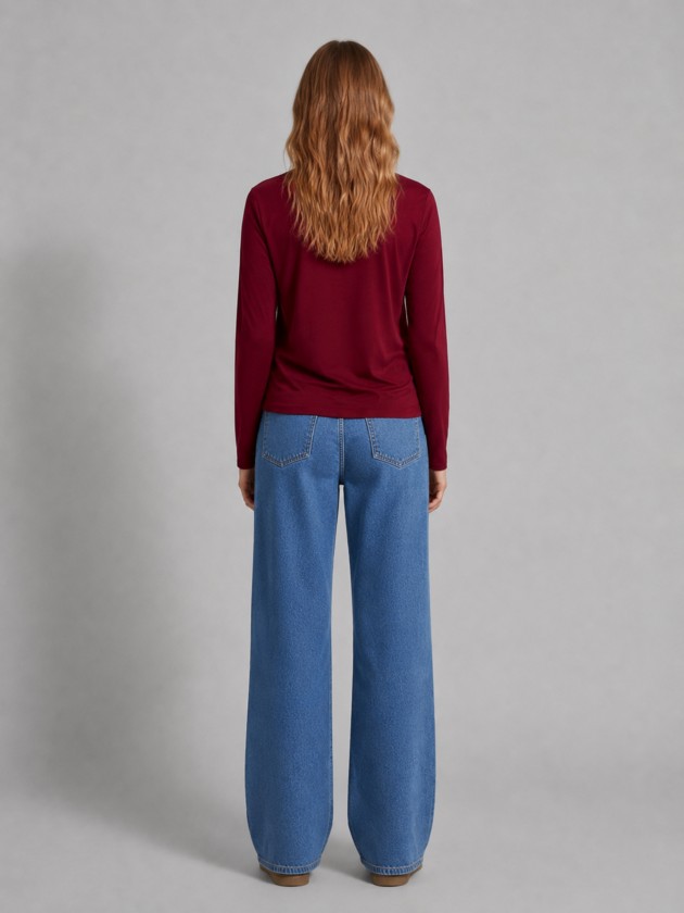 Long-sleeved t-shirt Long-sleeved t-shirt