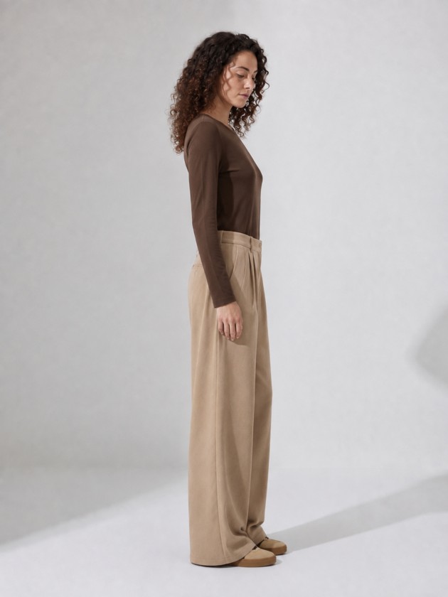 Long-sleeved t-shirt Long-sleeved t-shirt