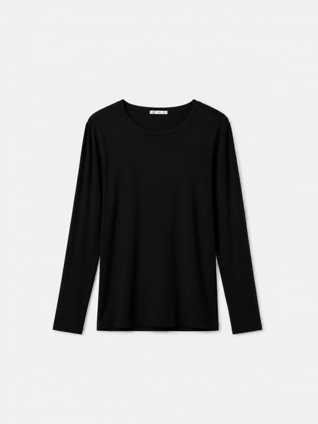 Long-sleeved t-shirt Long-sleeved t-shirt