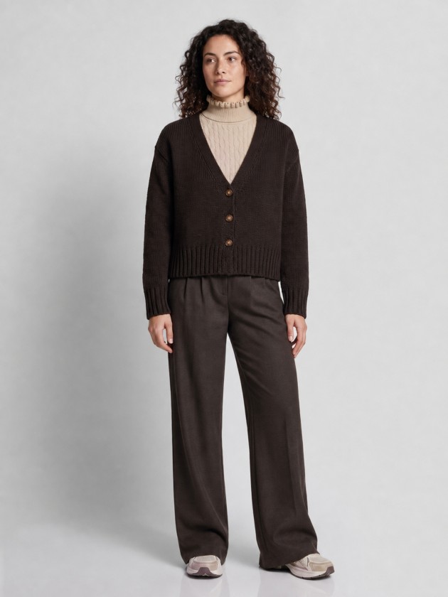 Veste en maille � boutons