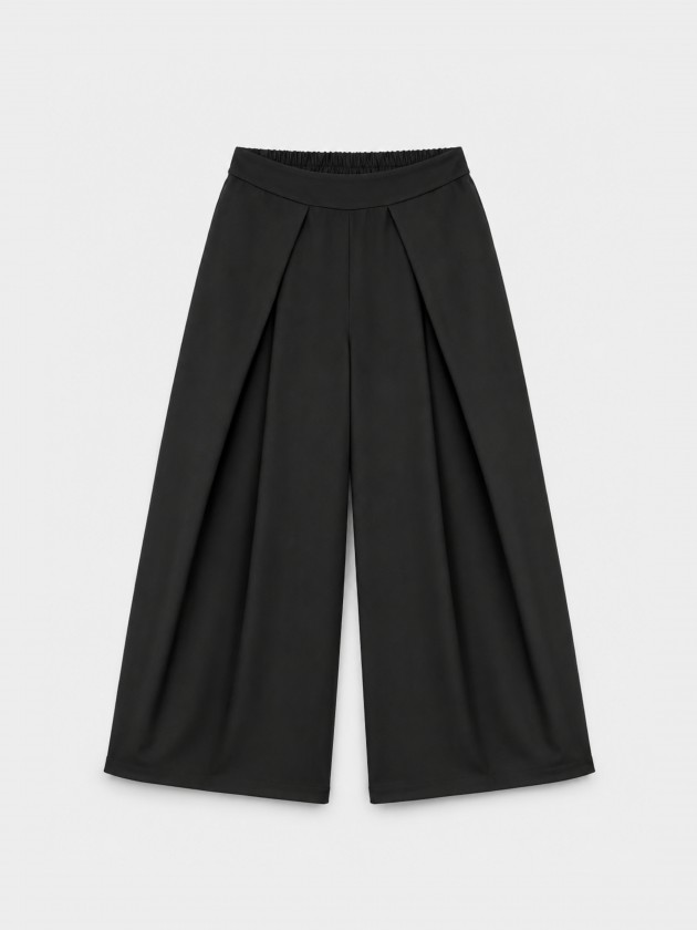 Pleated palazzo pants Pleated palazzo pants