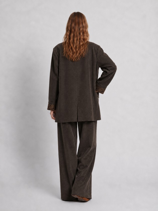 Blazer comprido com renda