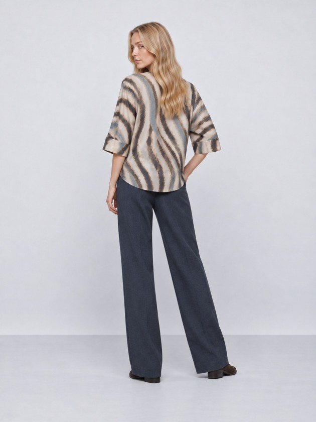 Printed blouse with knot detail Printed blouse with knot detail