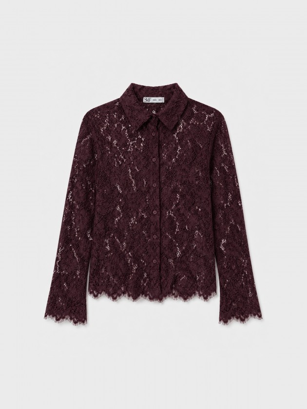 Chemise en dentelle Chemise en dentelle