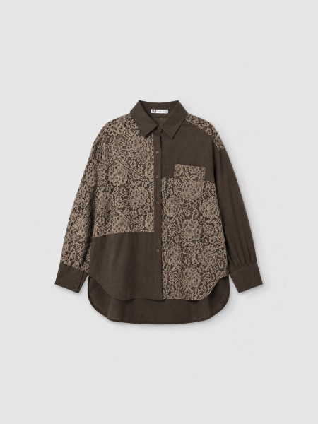 Camisa combinada com renda