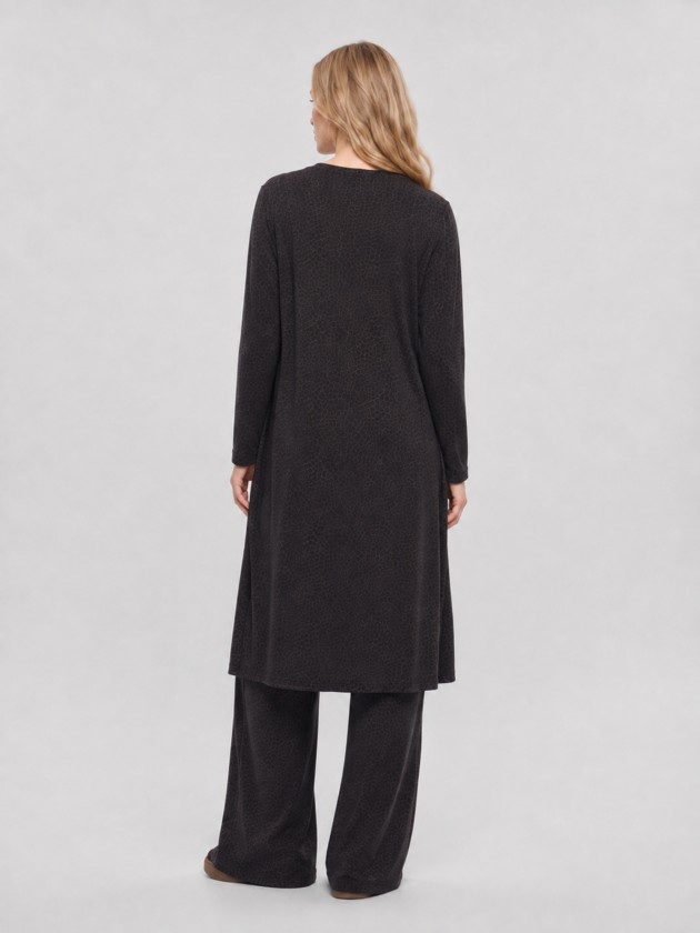 Long coat with animal print Long coat with animal print