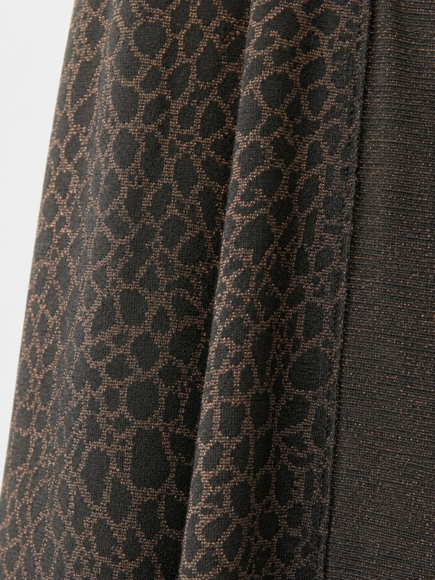 Long coat with animal print Long coat with animal print