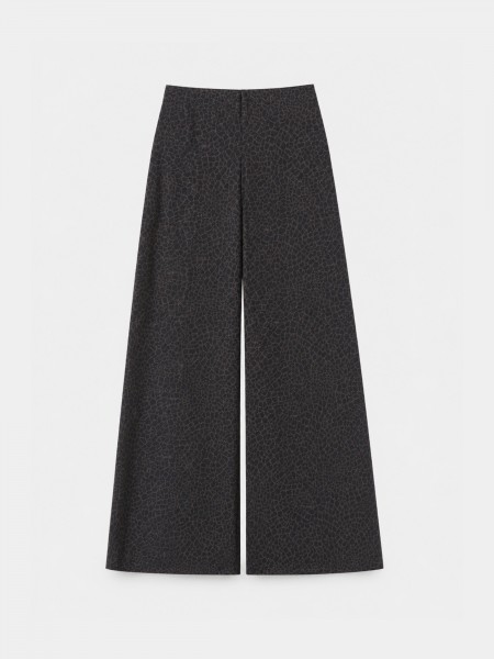 Flowy pants with animal print