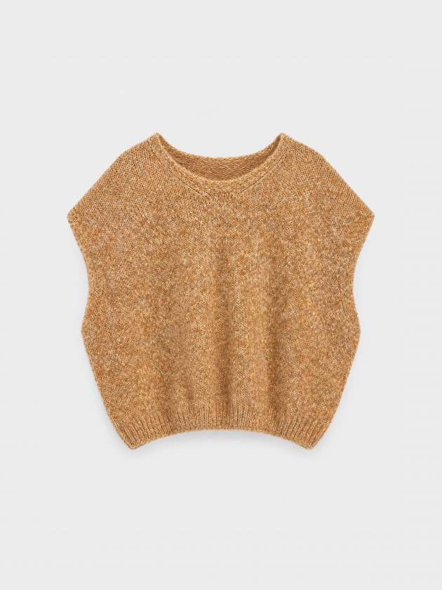 Knitted vest