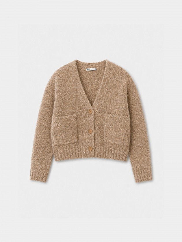 Knitted jacket with pockets