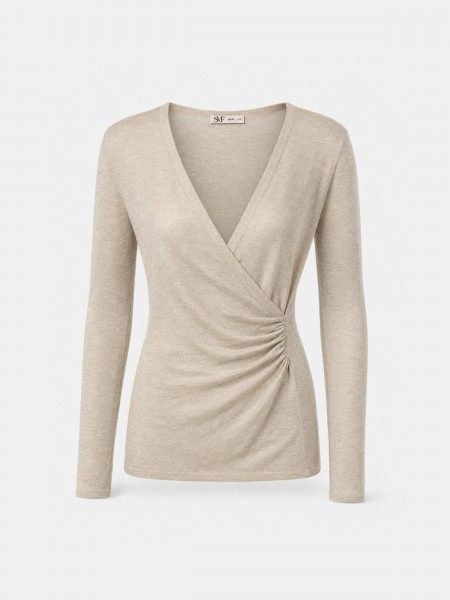 Pull tricot� avec drap�