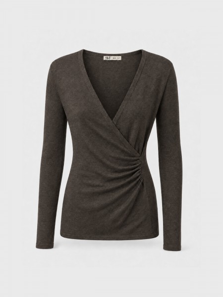 Pull tricot� avec drap�