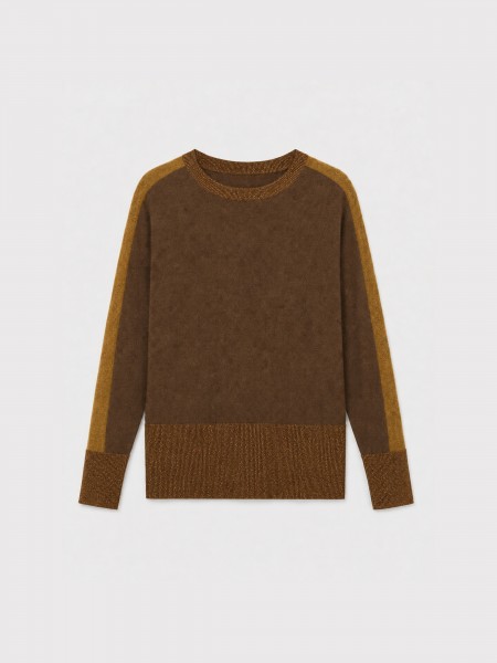 Knit sweater with lurex.