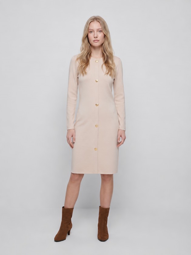 Robe en maille avec appliqu�s
