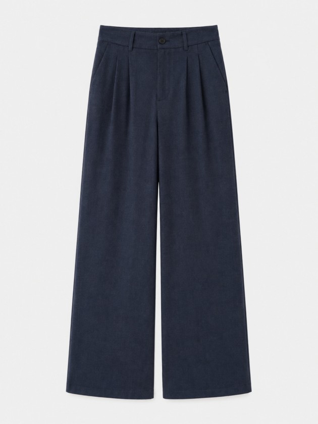 Wide leg pleated trousers