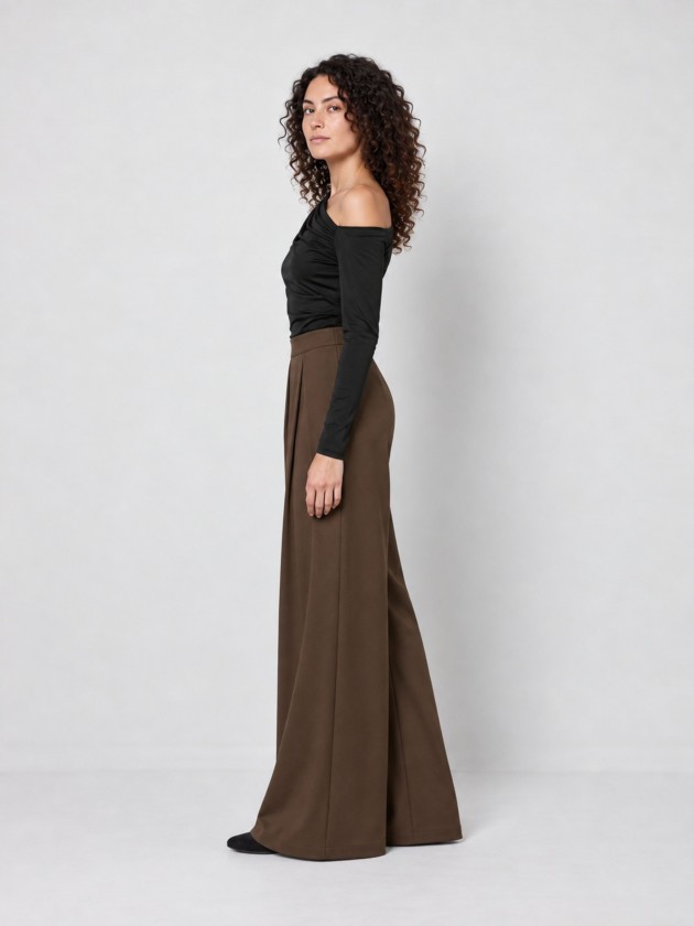 Pleated palazzo pants Pleated palazzo pants