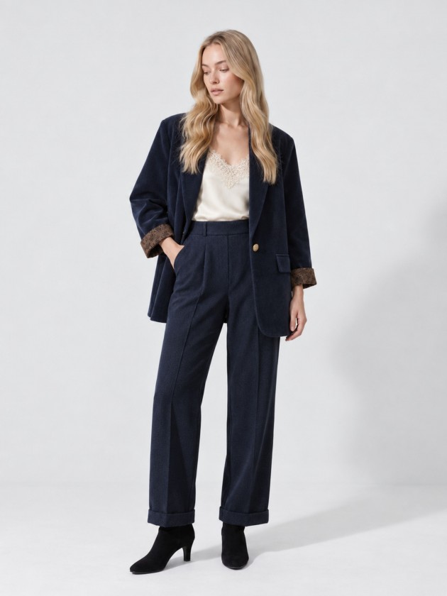 Tapered trousers with pleats Tapered trousers with pleats