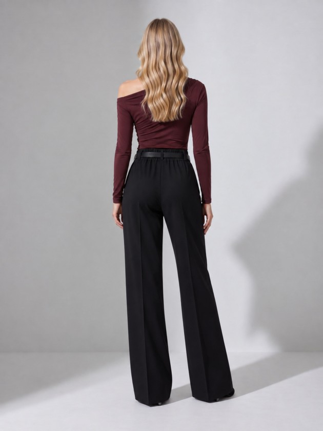 Asymmetrical draped top