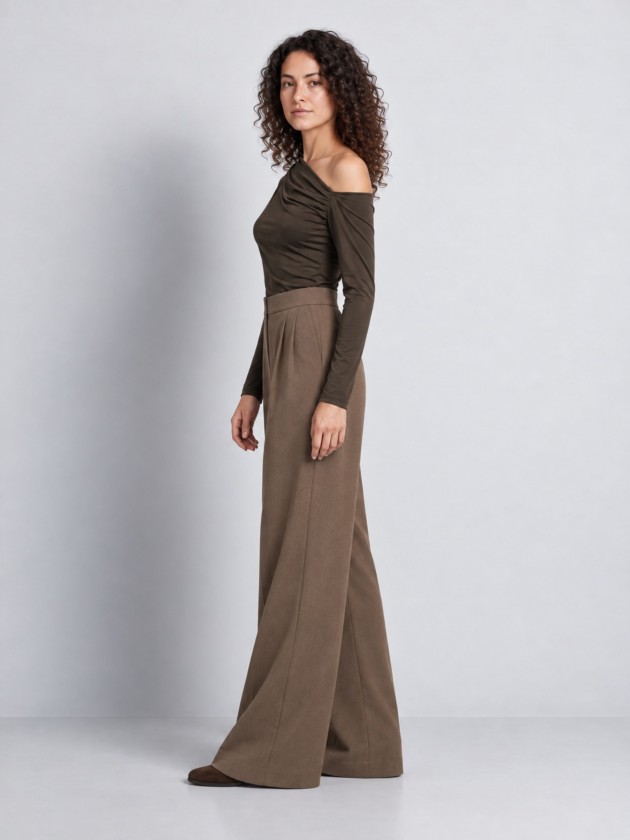 Asymmetrical draped top
