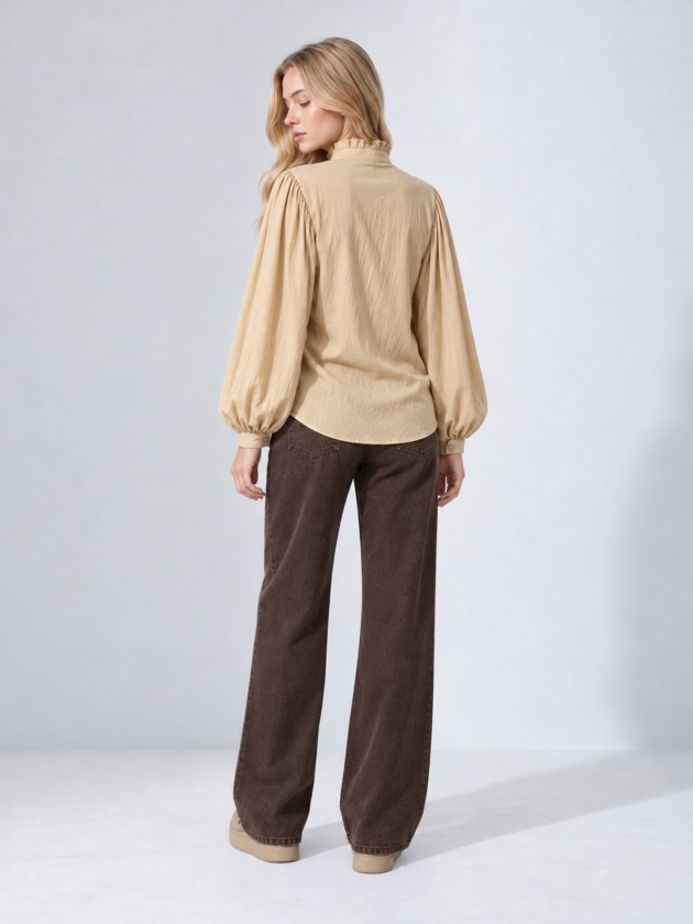Flowy blouse with ruffles Flowy blouse with ruffles