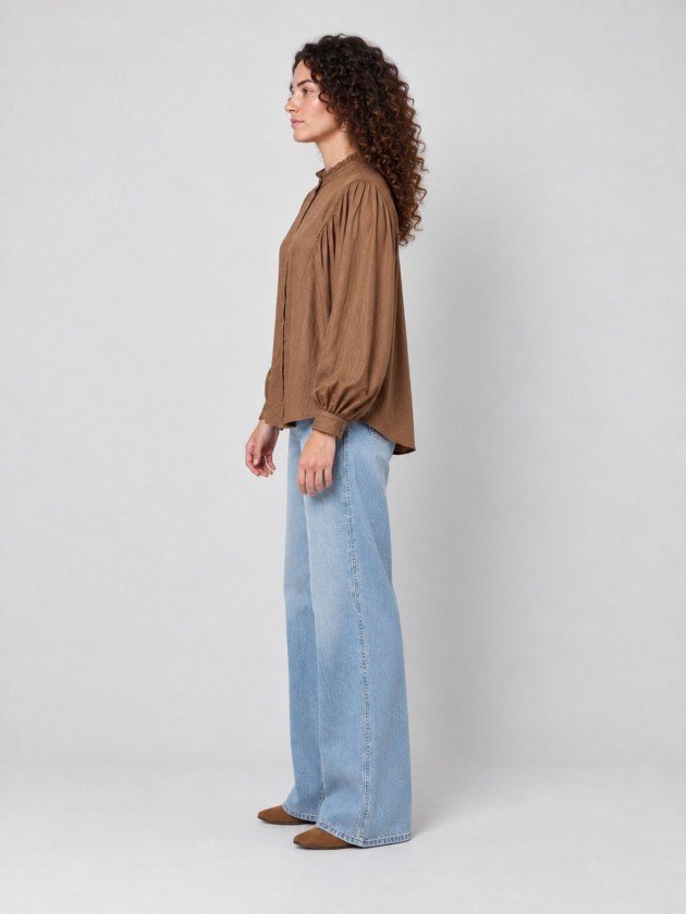 Flowy blouse with ruffles Flowy blouse with ruffles